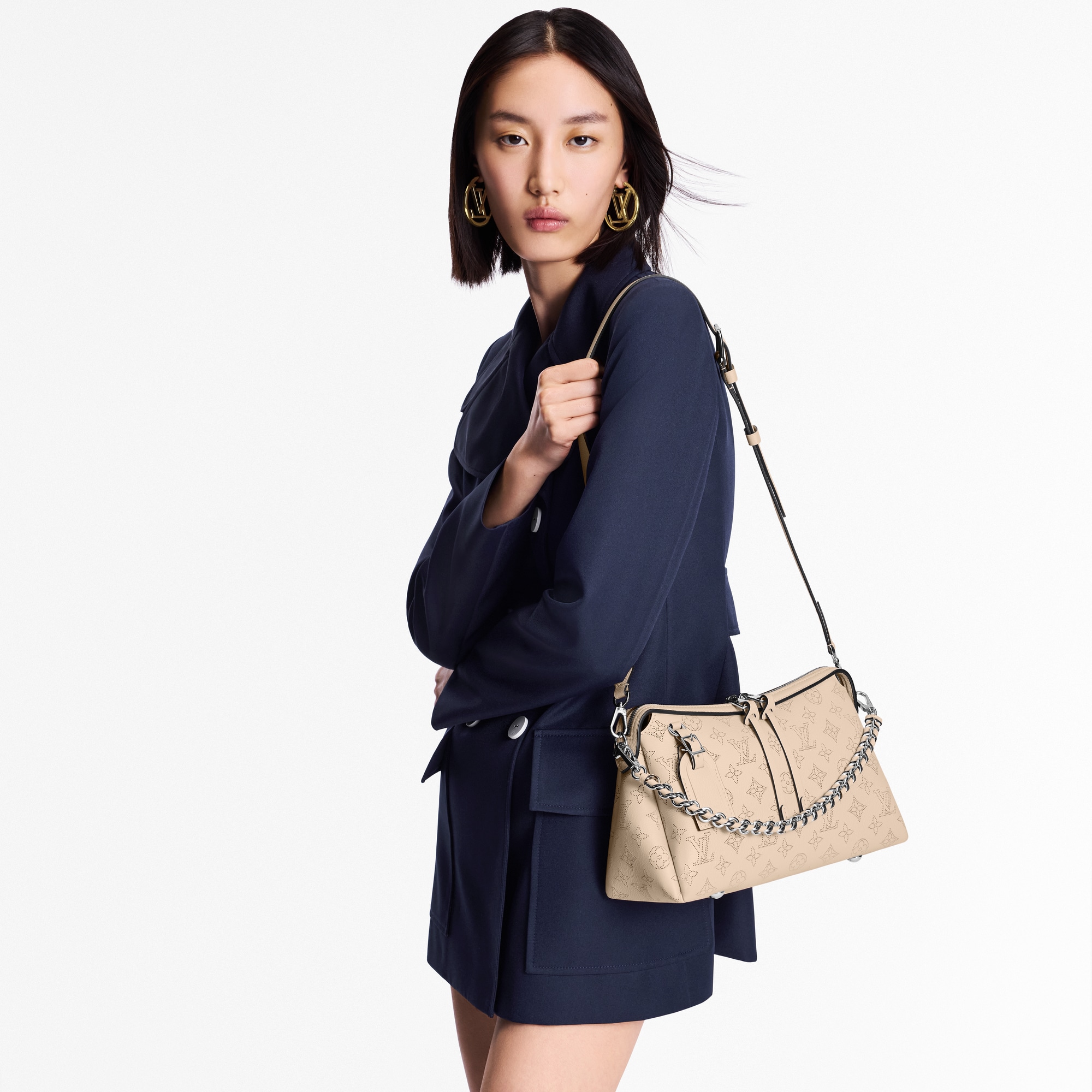 Hand It All PM Mahina - Women - Handbags | LOUIS VUITTON ®